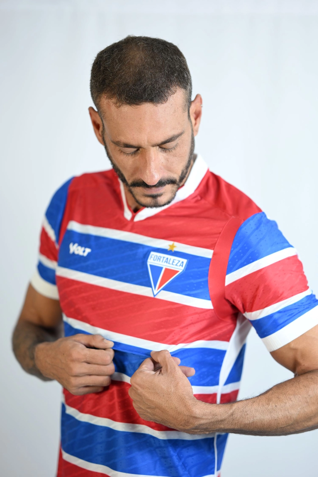 Camisa Plus Jogo 1 Tradição 2025 Masculina Tricolor Volt